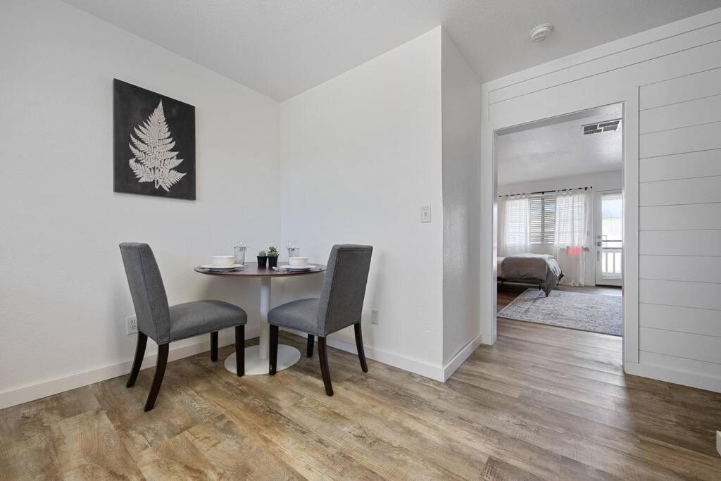 Couples Studio 1 W Full Kitchen Appartamento Oakhurst Esterno foto